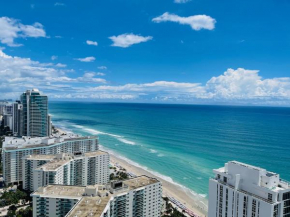 AMAZING VIEWS IN A DREAM APARTMENT By rent4us